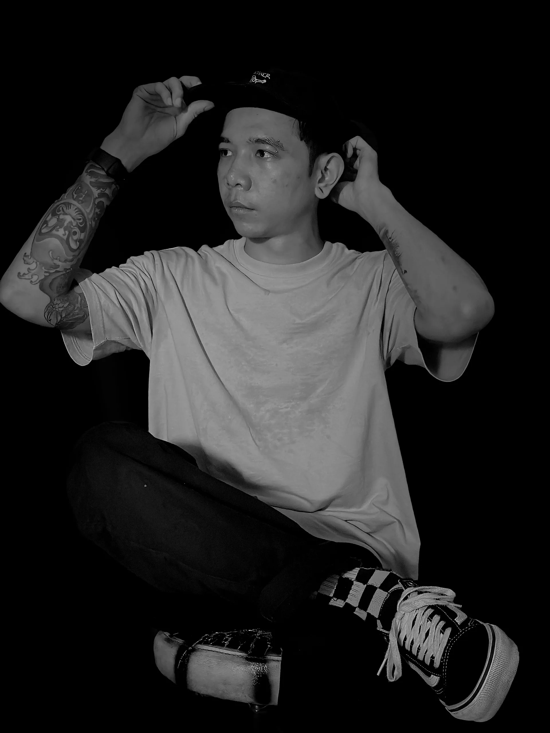 Rian tattoo artist neverfade studio